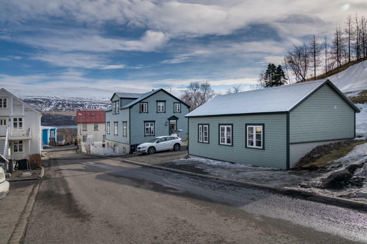 Lækjargata apartment Akureyri Bagian luar foto